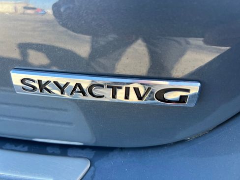 Used 2024 MAZDA MAZDA3 s image 30