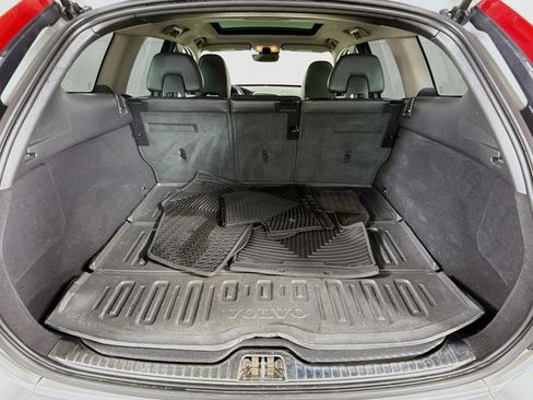 Used 2016 Volvo XC60 T6 image 23