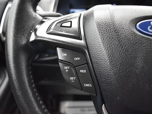 Used 2024 Ford Edge SEL AWD/4WD image 26