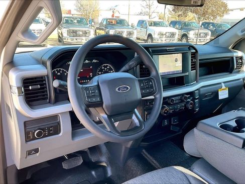 New 2026 Ford F250 XL w/ XL Off-Road Package AWD/4WD image 8