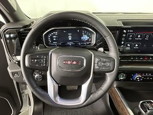 Used 2023 GMC Sierra 1500 Elevation w/ LPO, Elevation Black Package AWD/4WD image 14