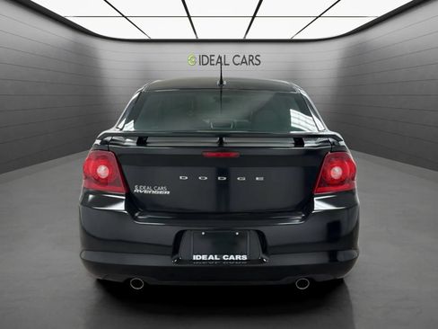 Used 2014 Dodge Avenger SXT w/ Blacktop Package FWD image 6