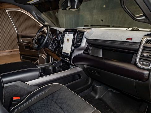 Used 2023 RAM 3500 Laramie image 21