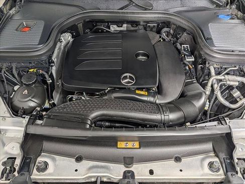 Used 2022 Mercedes-Benz GLC 300 image 25