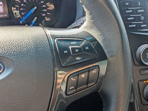 Used 2016 Ford Explorer XLT FWD image 19