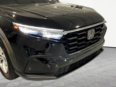 Used 2025 Honda CR-V LX image 32