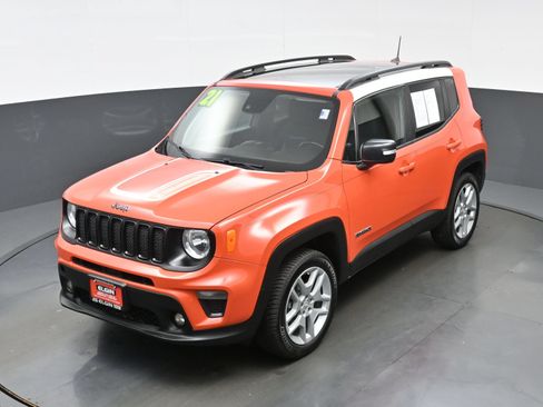 Used 2021 Jeep Renegade Latitude AWD/4WD image 31
