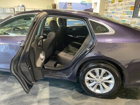 Used 2023 Chevrolet Malibu LT image 14