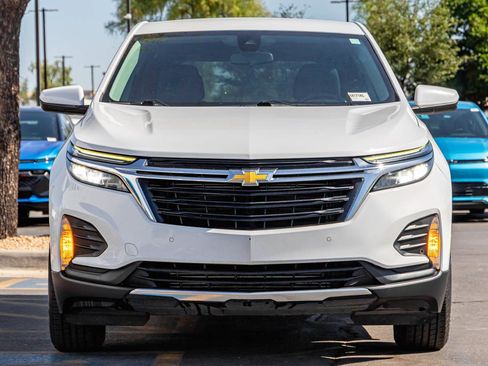Used 2022 Chevrolet Equinox LT FWD image 4