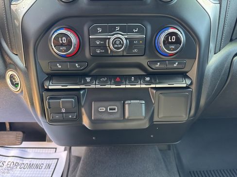 Used 2021 Chevrolet Silverado 3500 LT w/ Convenience Package AWD/4WD image 24