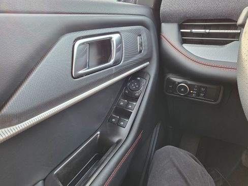 New 2026 Ford Explorer ST-Line image 25