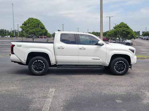 Certified 2024 Toyota Tacoma TRD Sport w/ TRD Sport Upgrade Package RWD image 8