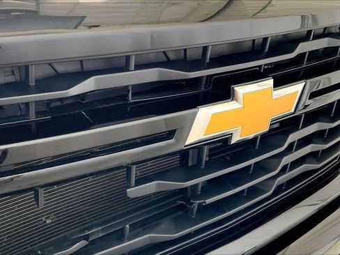 Used 2025 Chevrolet Silverado 2500 Custom w/ Custom Convenience Package AWD/4WD image 27