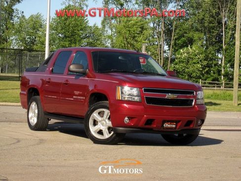 Used 2007 Chevrolet Avalanche LT w/ LT Preferred Equipment Group AWD/4WD image 1
