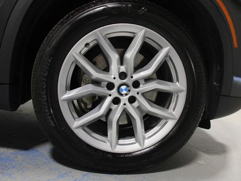 Used 2023 BMW X5 xDrive40i w/ Premium Package image 27