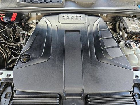Used 2023 Audi Q7 2.0T Premium Plus w/ Premium Plus Package AWD/4WD image 28