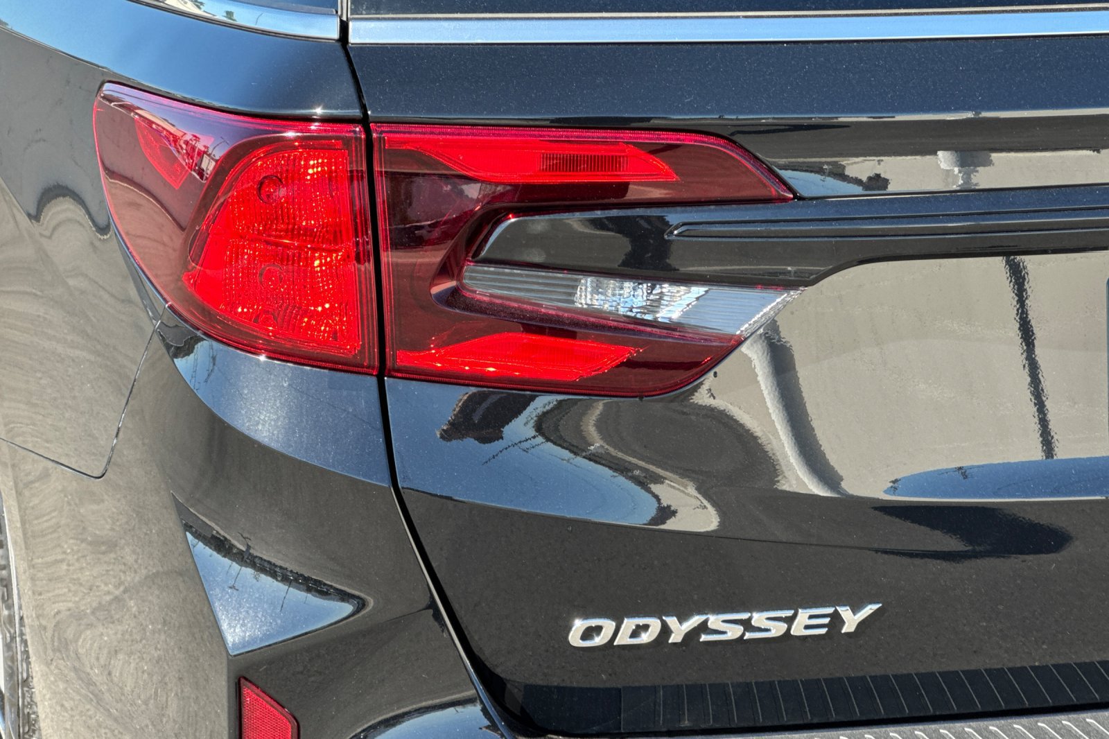 New 2027 Honda Odyssey Elite image 32