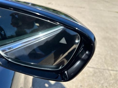 Used 2019 BMW 530i xDrive w/ Convenience Package AWD/4WD image 27