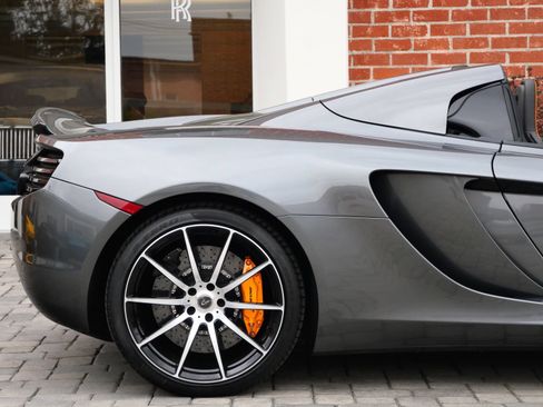 Used 2013 McLaren MP4-12C Spider RWD image 14