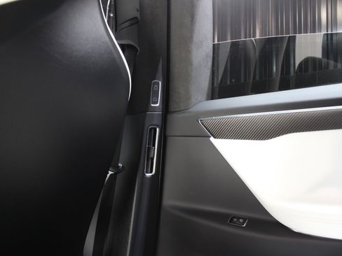 Used 2017 Tesla Model X 100D image 48