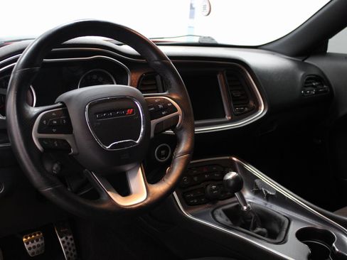 Used 2016 Dodge Challenger R/T Scat Pack image 19