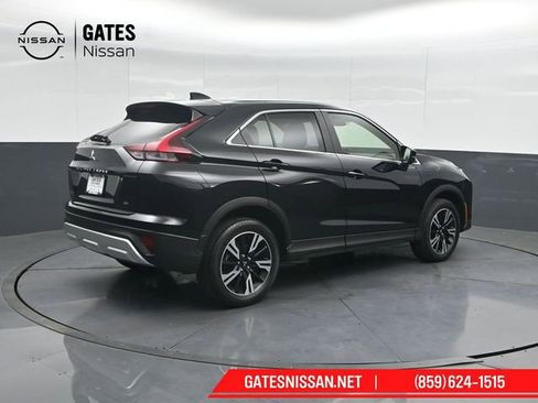Used 2024 Mitsubishi Eclipse Cross SE AWD/4WD image 2