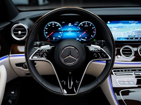 Used 2023 Mercedes-Benz E 350 Sedan image 44