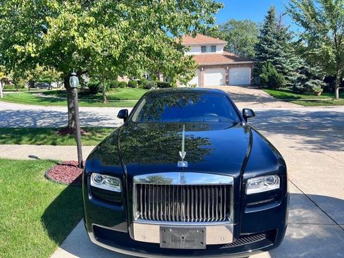 Used 2013 Rolls-Royce Ghost RWD image 3