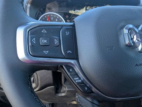 New 2026 RAM 1500 Big Horn AWD/4WD image 18