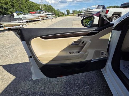 Used 2013 Volkswagen CC Executive AWD/4WD image 15