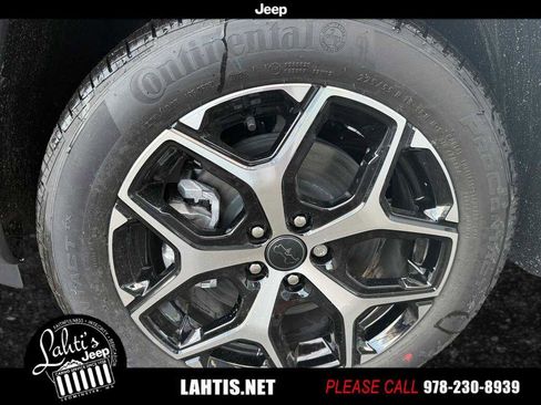 New 2026 Jeep Compass Limited w/ Sun, Sound & Navigation Group AWD/4WD image 21