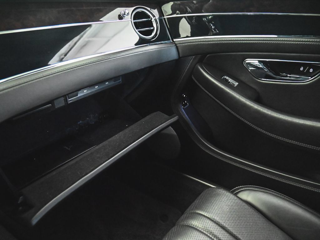 Used 2020 Bentley Continental GT AWD/4WD image 14