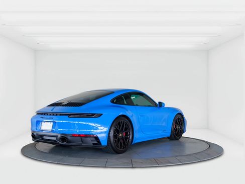 Used 2023 Porsche 911 Carrera GTS image 5
