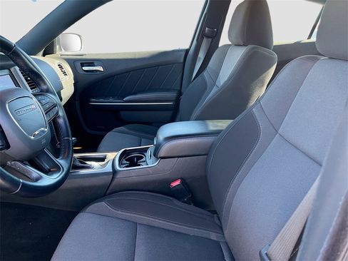 Used 2022 Dodge Charger SXT image 19
