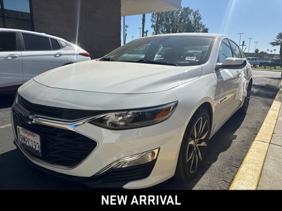 Used 2025 Chevrolet Malibu RS