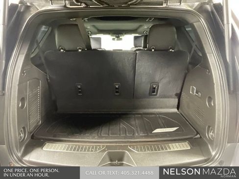 Used 2021 Chevrolet Tahoe RST w/ Luxury Package AWD/4WD image 13