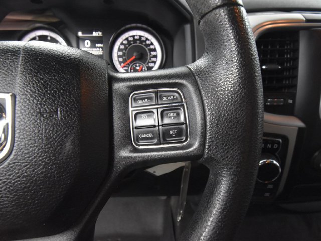 Used 2017 RAM 1500 Classic SLT AWD/4WD image 20