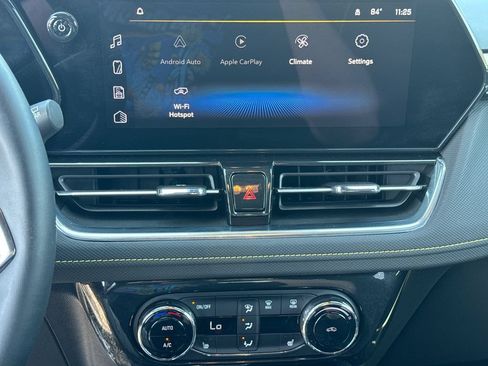 Used 2024 Chevrolet TrailBlazer ACTIV w/ Convenience Package FWD image 30