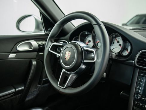 Used 2009 Porsche 911 Carrera S RWD image 29