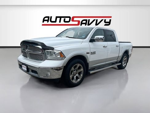 Used 2016 RAM 1500 Laramie w/ Convenience Group image 3