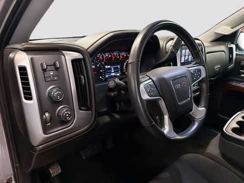 Used 2017 GMC Sierra 1500 SLE w/ SLE Value Package image 9