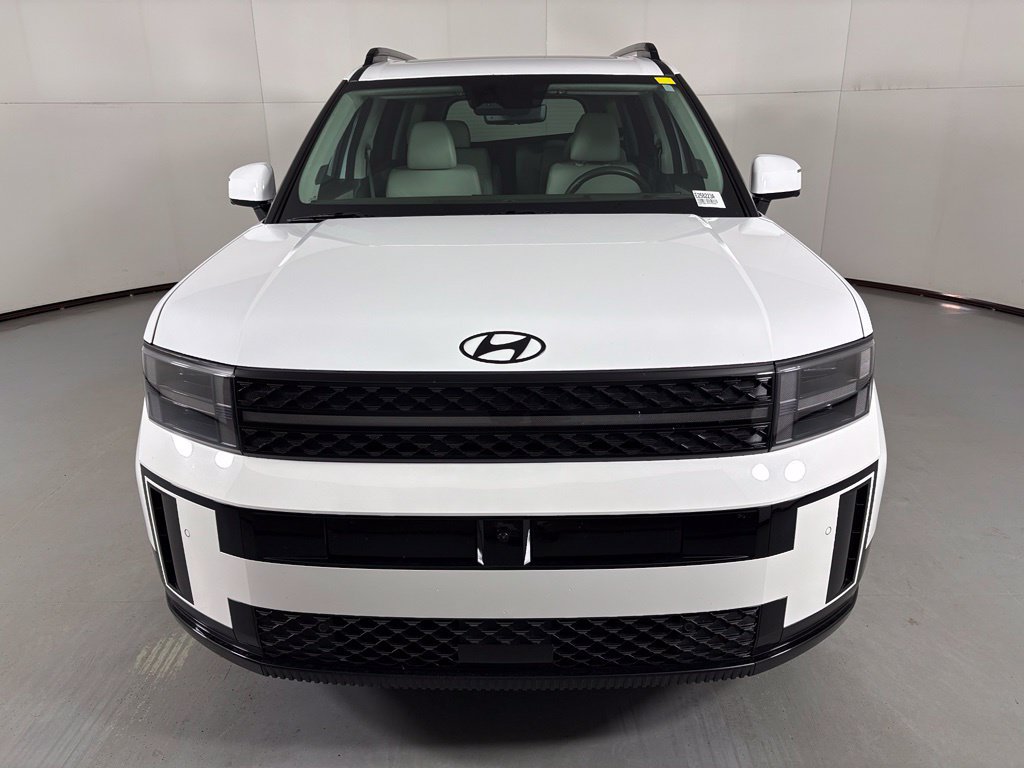 Used 2024 Hyundai Santa Fe Calligraphy AWD/4WD image 3