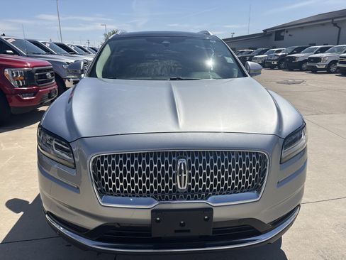 Used 2021 Lincoln Nautilus Reserve w/ Equipment Group 201A FWD image 2