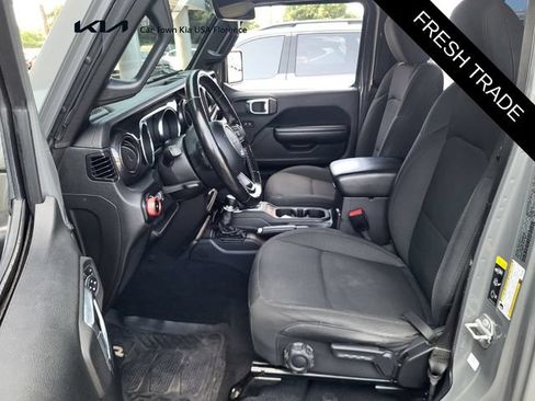 Used 2021 Jeep Wrangler Unlimited Sport AWD/4WD image 10