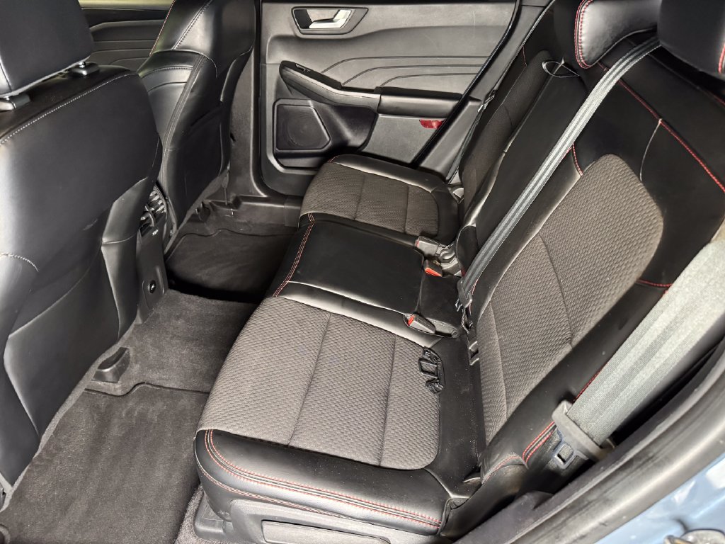 Used 2024 Ford Escape ST-Line AWD/4WD image 21