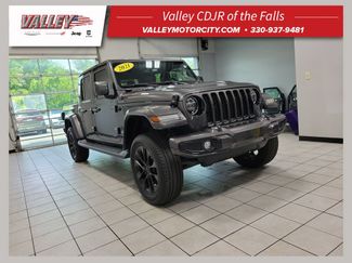 Used 2021 Jeep Gladiator Overland AWD/4WD video 1