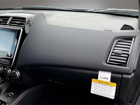 New 2025 Mitsubishi Outlander Sport SE image 25