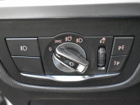 Used 2021 BMW X3 xDrive30i w/ Convenience Package image 18