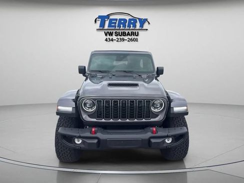 Used 2026 Jeep Wrangler Unlimited Rubicon AWD/4WD image 3