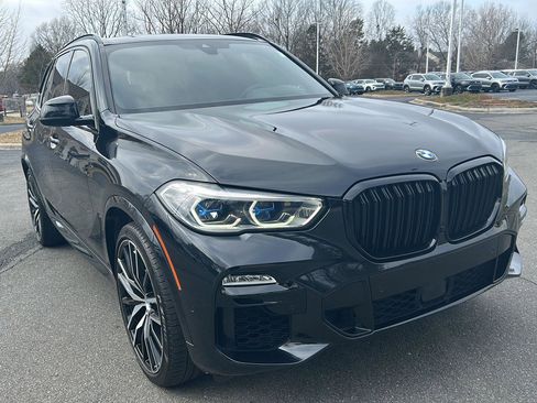 Used 2019 BMW X5 xDrive40i w/ M Sport Package image 9